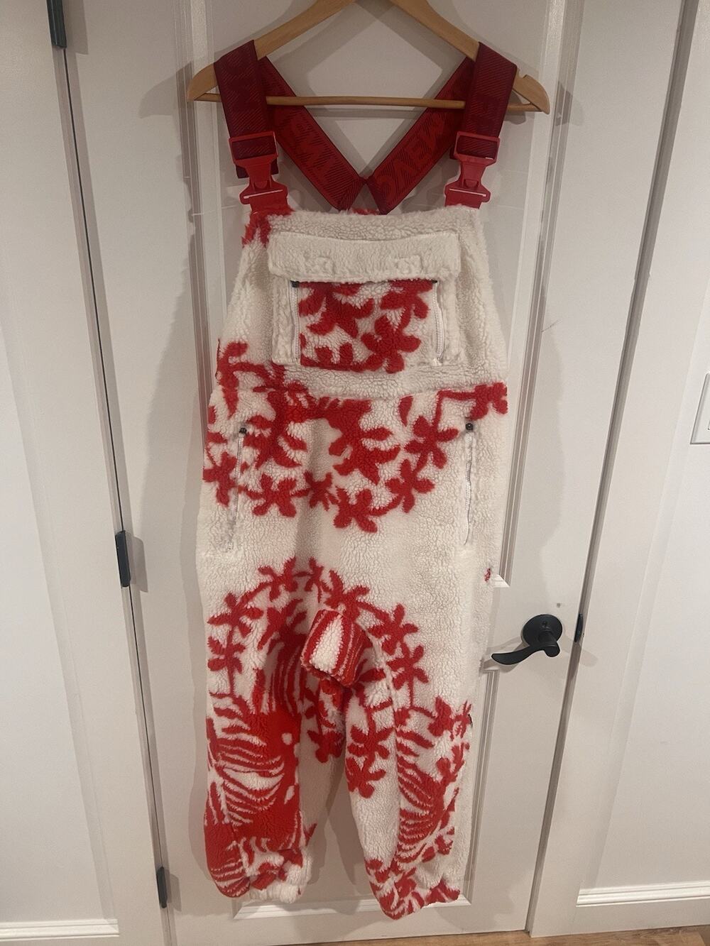 Free People Movement Hit The Slopes sherpa fleece bib isle Red cream New! sz S